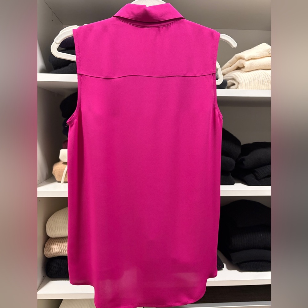 NWOT Theory Fuchsia Sleeveless Blouse - Picture 2 of 2